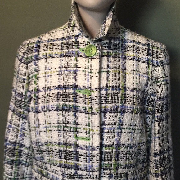 Beautiful Designer Blazer - Picture 8 of 8